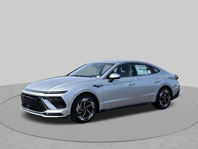 2026 Hyundai SONATA SEL Sport in Aero Silver — front three-quarter view